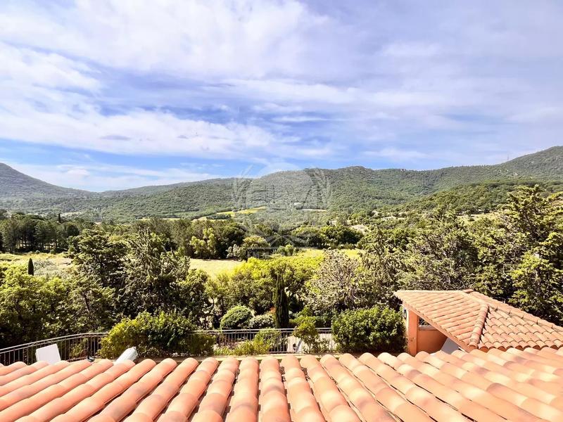 Villa - 125 m² - 5 pièces