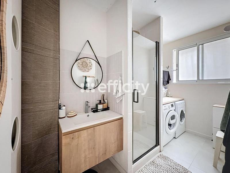 Maison - 146 m² - 6 pièces