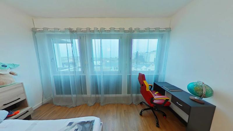 Appartement - 103 m² - 5 pièces