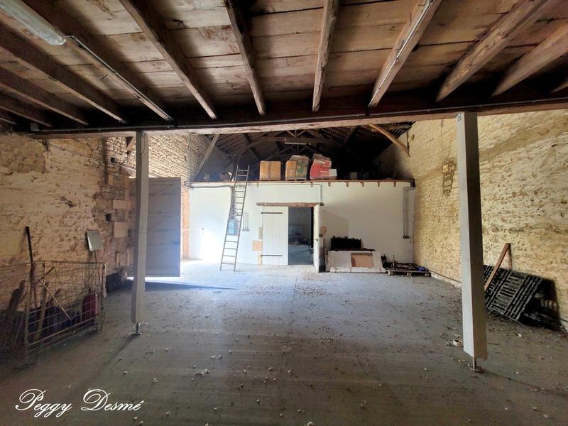 Propriété - 470 m² - 14 pièces