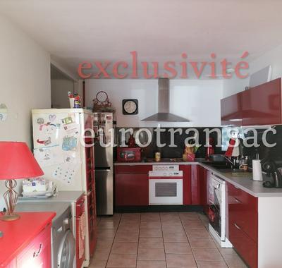 Appartement - 94 m² - 4 pièces