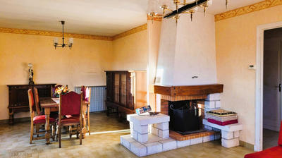 Maison - 96 m² - 4 pièces