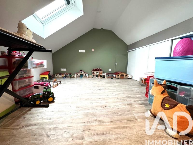 Maison - 139 m² - 5 pièces