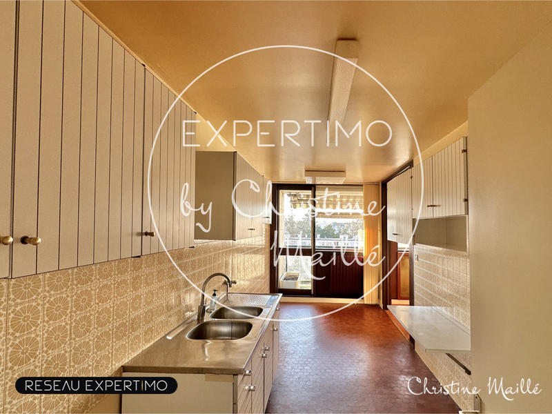 Appartement - 92 m² - 4 pièces