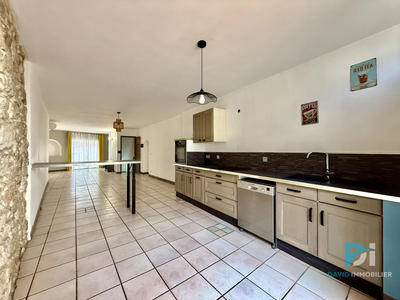 Maison - 91 m² - 4 pièces