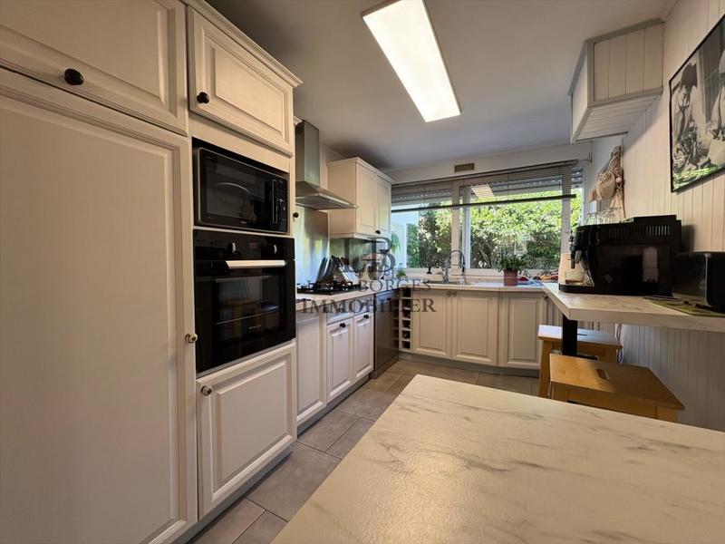 Maison - 122 m² - 6 pièces