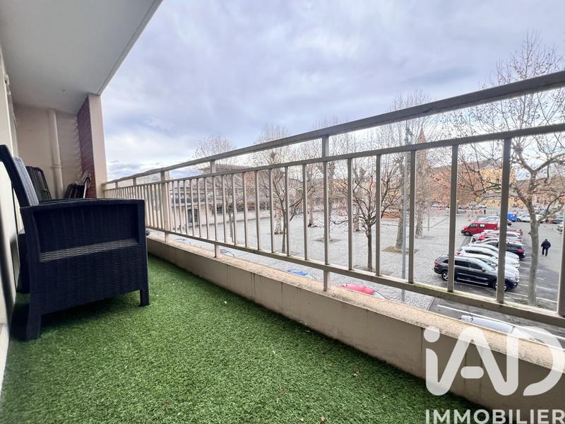 Appartement - 82 m² - 3 pièces