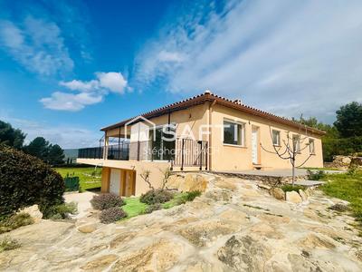 Maison - 150 m² - 5 pièces