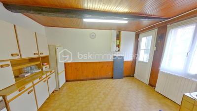 Maison de village - 94 m² - 5 pièces