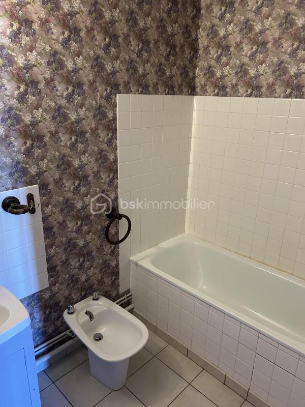 Appartement - 84 m² - 4 pièces