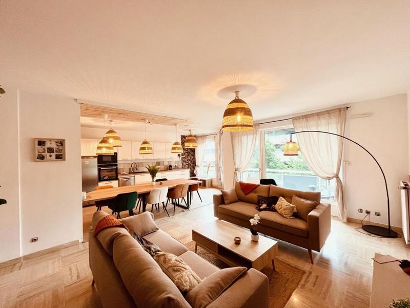 Appartement - 83 m² - 4 pièces