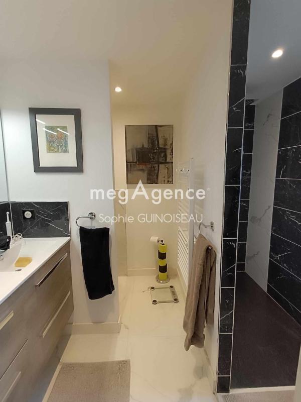 Maison - 176 m² - 6 pièces