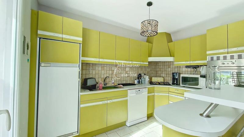 Maison - 105 m² - 6 pièces