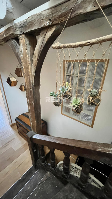 Maison - 185 m² - 7 pièces