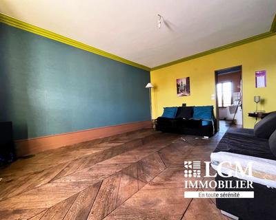 Immeuble - 104 m² - 4 pièces