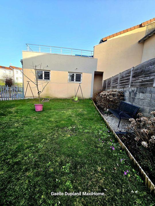 Maison - 143 m² - 5 pièces