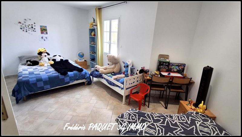 Villa - 204 m² - 8 pièces