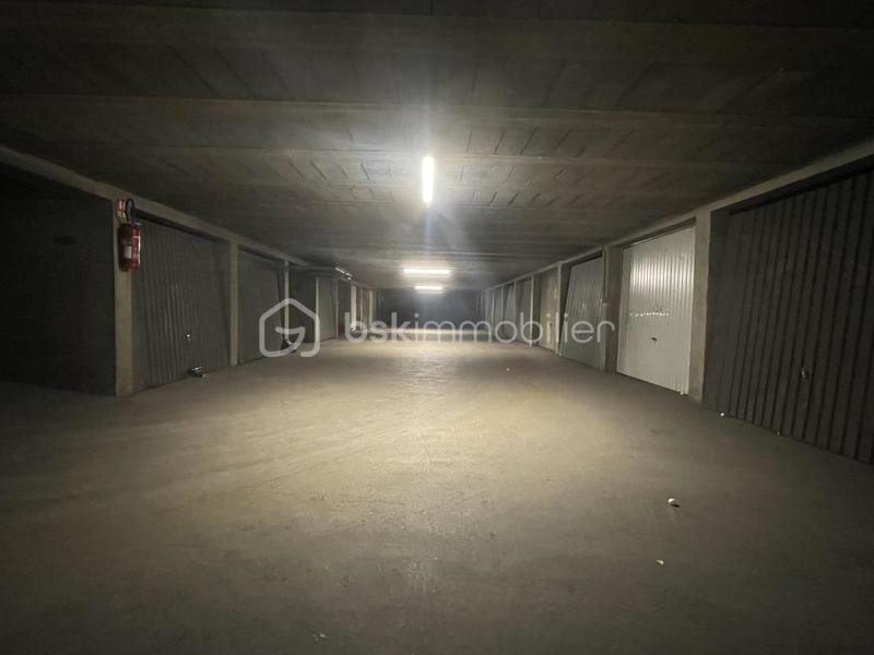 Garage - 11 m²