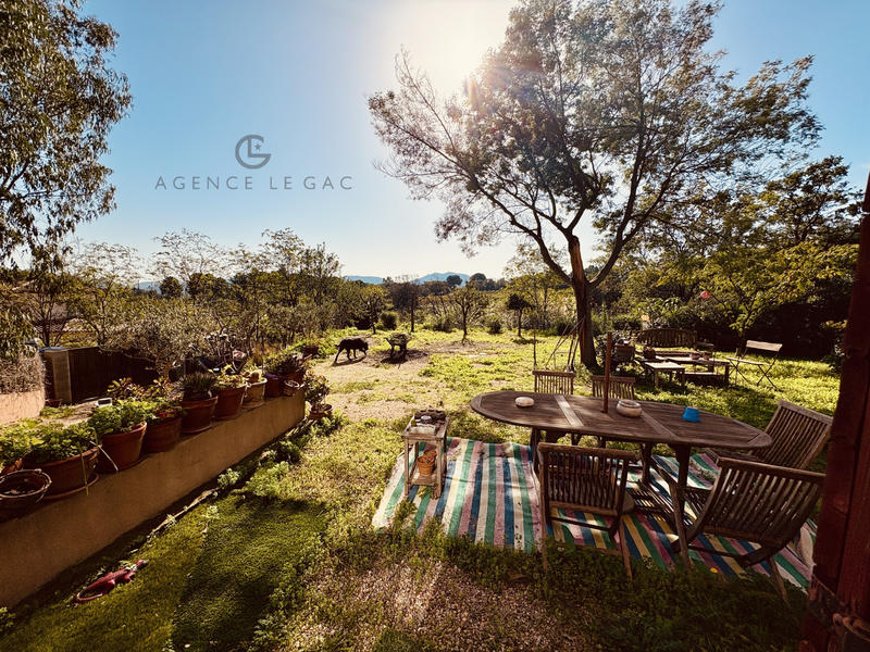 Villa - 150 m² - 5 pièces