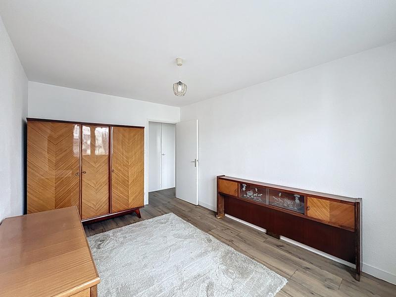 Appartement - 102 m² - 4 pièces