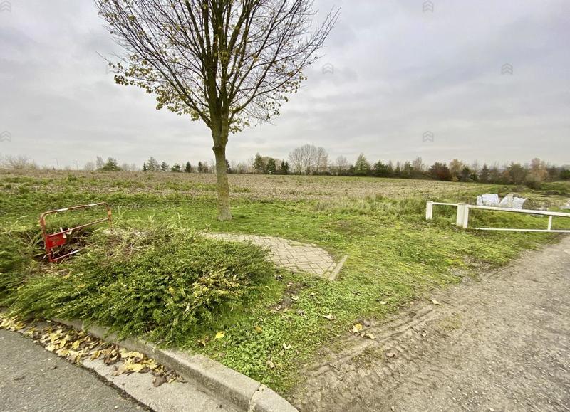 Terrain - 150 000 m²