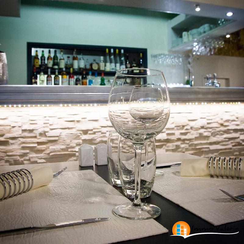 Fonds de commerce - Hôtellerie / Restauration - 120 m²