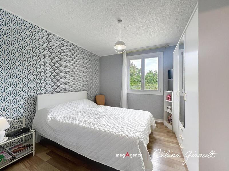 Pavillon - 90 m² - 4 pièces