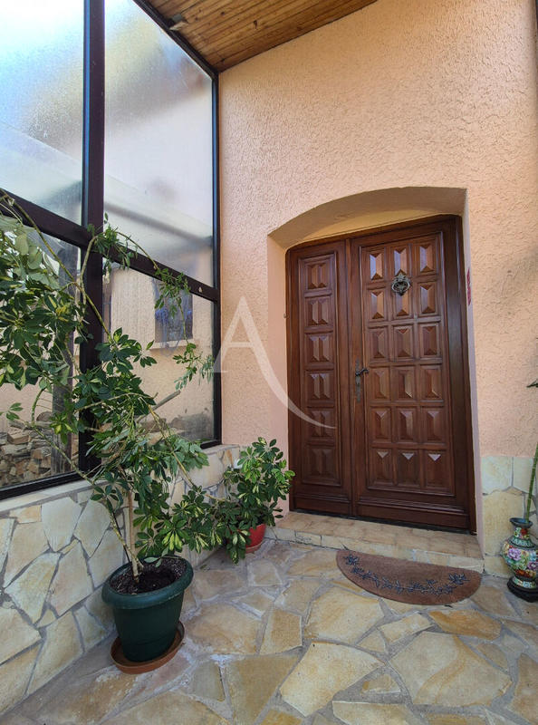 Maison - 170 m² - 6 pièces