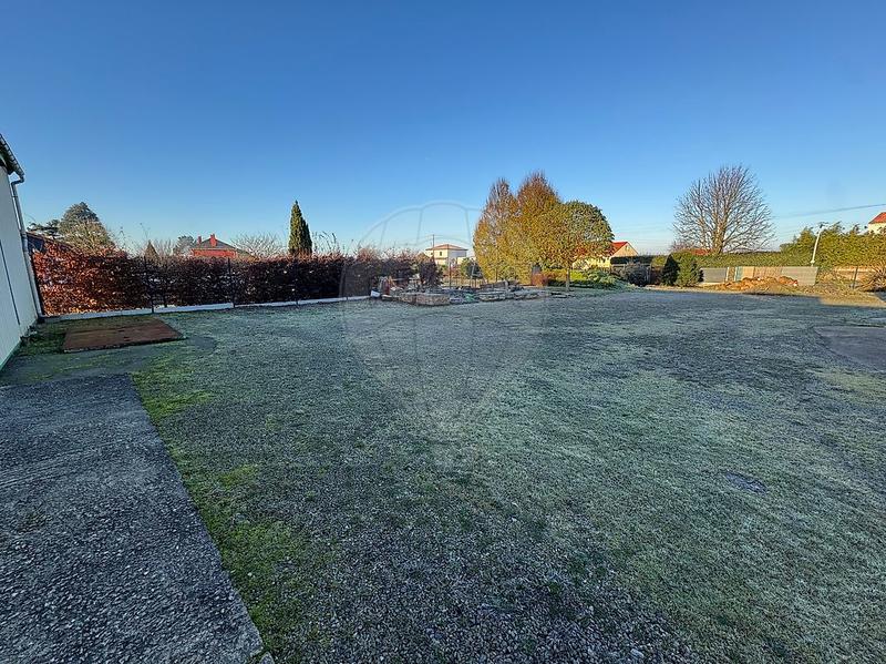 Entrepôt - 600 m² - 10 pièces