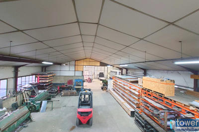 Fonds de commerce - Magasins - 900 m²