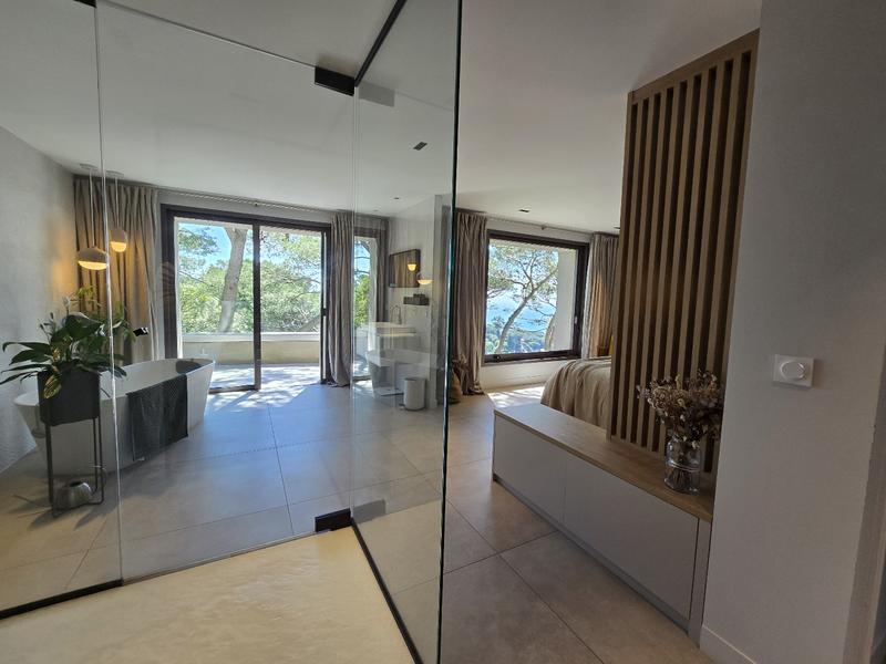 Maison - 280 m² - 8 pièces