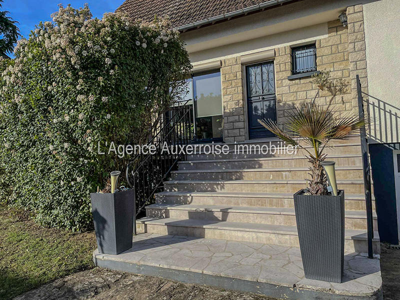 Maison - 145 m² - 5 pièces