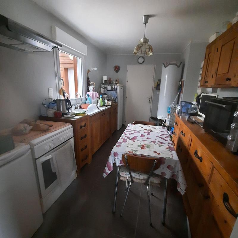 Maison - 92 m² - 6 pièces