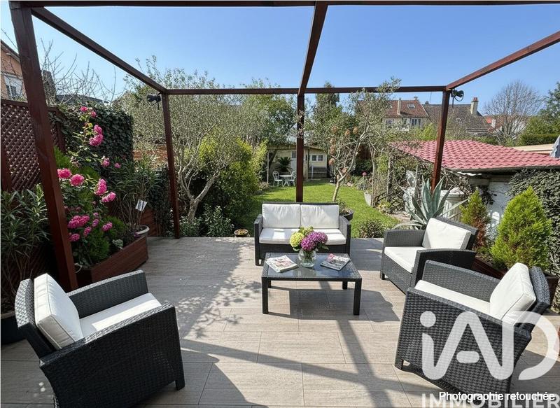 Maison - 88 m² - 4 pièces