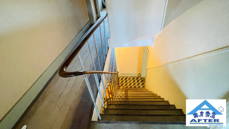 Maison - 300 m² - 7 pièces