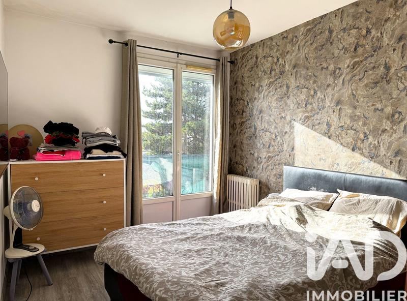 Appartement - 81 m² - 4 pièces