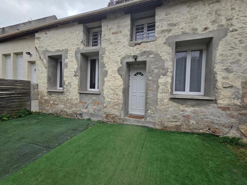 Maison - 84 m² - 3 pièces