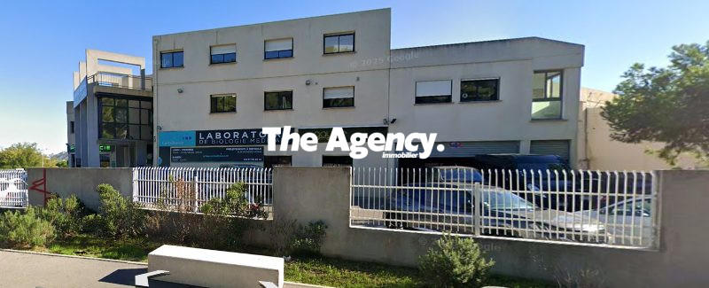 Fonds de commerce - Local commercial - 191 m²