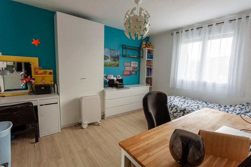 Maison - 111 m² - 7 pièces