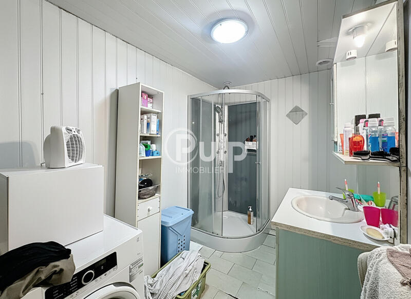 Maison - 98 m² - 5 pièces