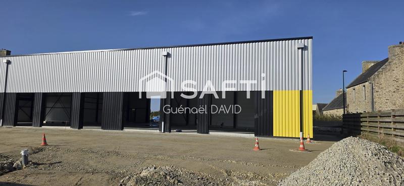 Local commercial - 140 m² - 1 pièce