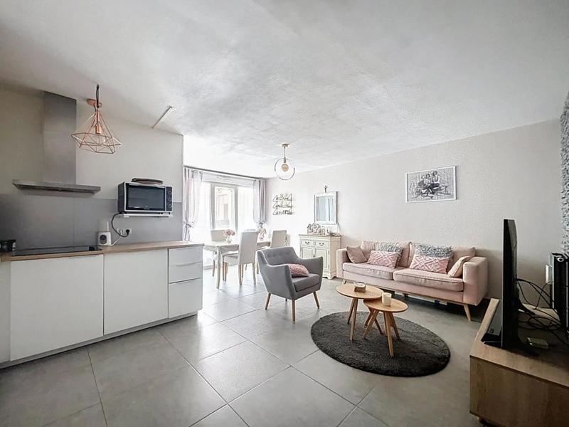 Appartement - 64 m² - 3 pièces