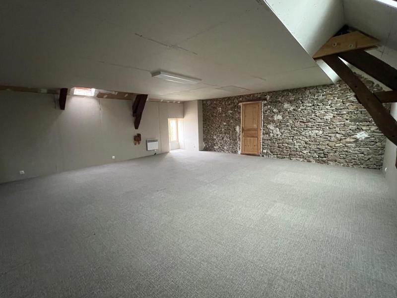 Maison - 192 m² - 4 pièces