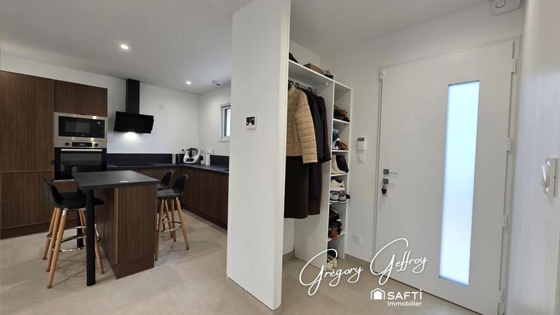 Maison - 120 m² - 4 pièces