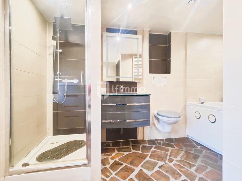 Maison - 160 m² - 7 pièces