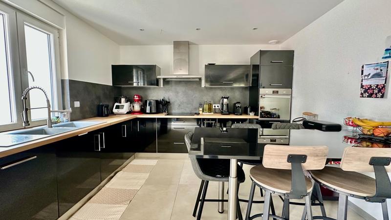 Maison - 120 m² - 4 pièces