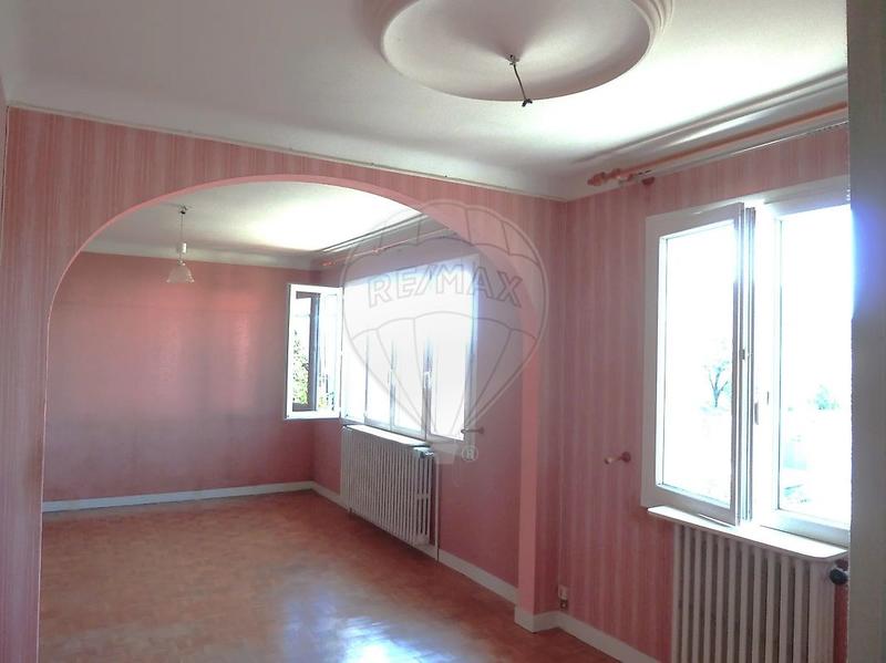 Maison - 77 m² - 5 pièces