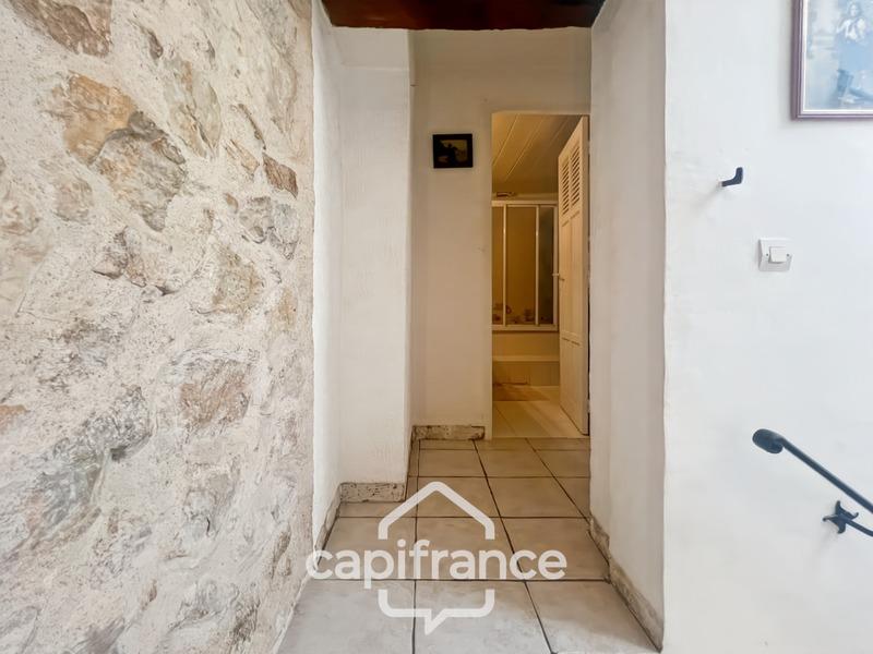 Maison en pierre - 67 m² - 4 pièces