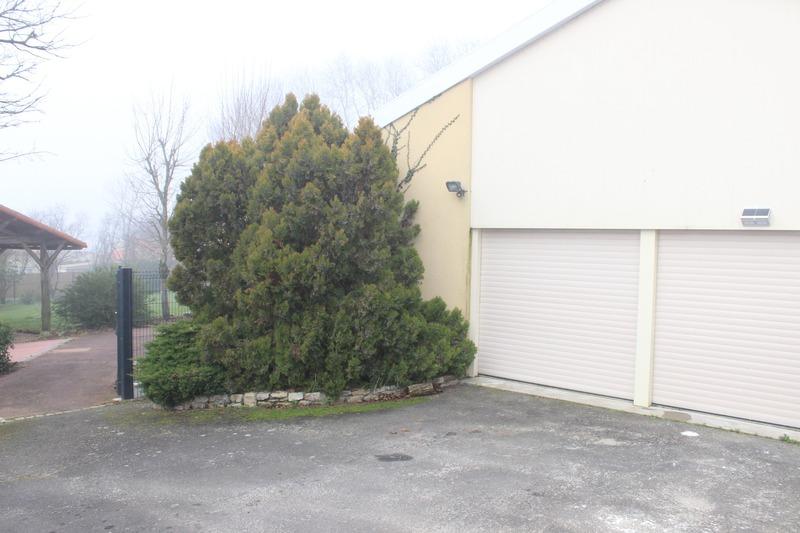 Maison - 252 m² - 8 pièces