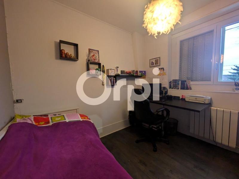 Maison - 102 m² - 4 pièces